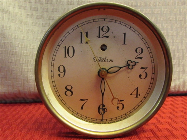 RARE VINTAGE GILBEY'S GIN SIGN WITH THERMOMETER & VINTAGE TECHRON CLOCK