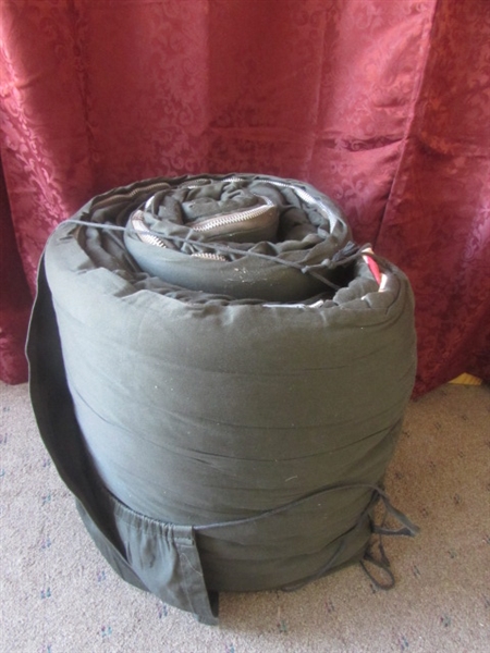 THICK HEAVY DUTY 6' SLEEPING BAG