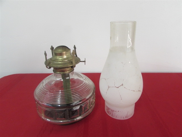 TWO NICE OLD HURRICANE STYLE OIL LAMPS