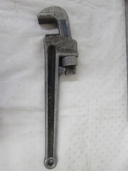 EXPENSIVE ALUMINUM PIPE WRENCH, SQUARE LEVEL, CROW BAR & C CLAMPS