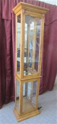 BEAUTIFUL GLASS & SOLID WOOD CURIO