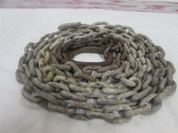 APPROXIMATELY 14 FEET OF CHAIN WITH 1 LINKS