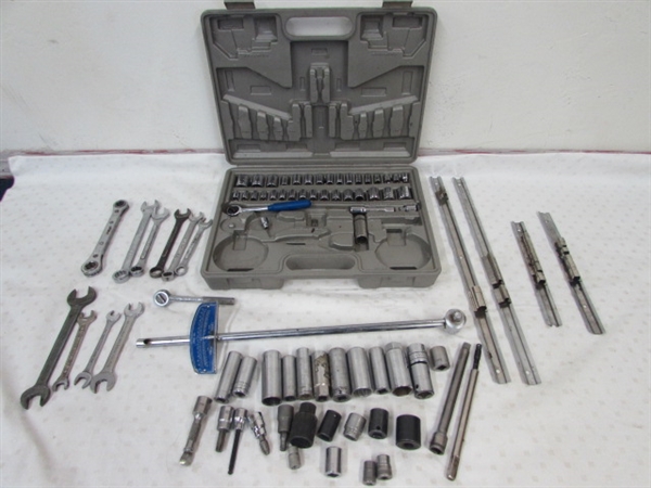 LOADS OF SOCKETS WITH END WRENCHES, TORK WRENCH & MORE 