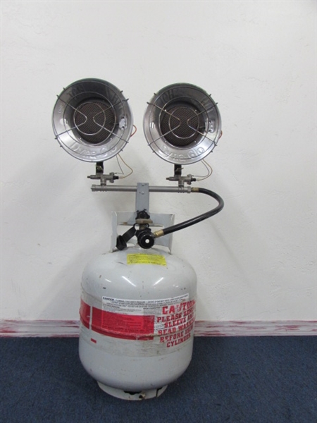 TWO BURNER PROPANE RADIENT HEATER WITH 5 GALLON PROPANE TANK