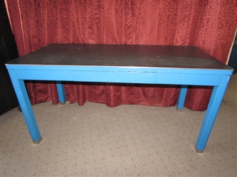 EXCELLENT METAL TABLE WITH DRAWER GREAT FOR ARTS, CRAFTS, THE SHOP, INDUSTRIAL CHIC OR  ? ? ?