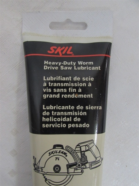 POWERFUL RIGID 7-1/4 WORM DRIVE SAW WITH SKIL WORM DRIVE SAW LUBRICANT