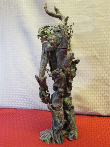 LORD OF THE RINGS TREEBEARD ENT TALKING FIGURE 17.5 TALL