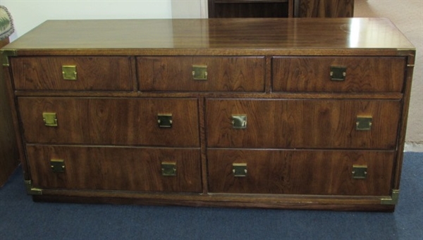 THOMASVILLE 7  DRAWER DRESSER