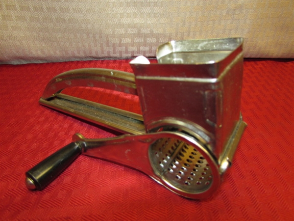 JUICE IT, CHOP IT, GRATE IT!  VINTAGE WEAREVER ALUMINUM ORANGE JUICER, CRANK CHEESE GRATER, CHOPPER & MORE