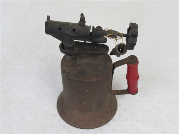 ANTIQUE THE TURNER BRASS BLOW TORCH