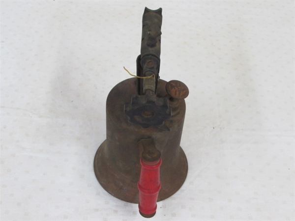 ANTIQUE THE TURNER BRASS BLOW TORCH