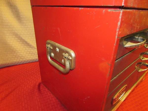 RED PROTO TOOL BOX ALL METAL CONSTRUCTION