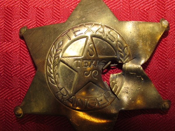 LIFE SAVER TEXAS RANGER BADGE & CIVIL WAR CROSSED SWORDS BADGE