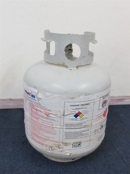 5 GALLON AMERIGAS PROPANE TANK