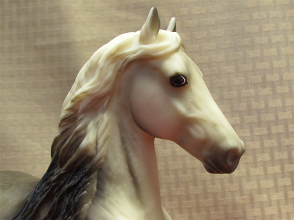 GORGEOUS 2002 BREYER PERUVIAN PASO STALLION NO. 576