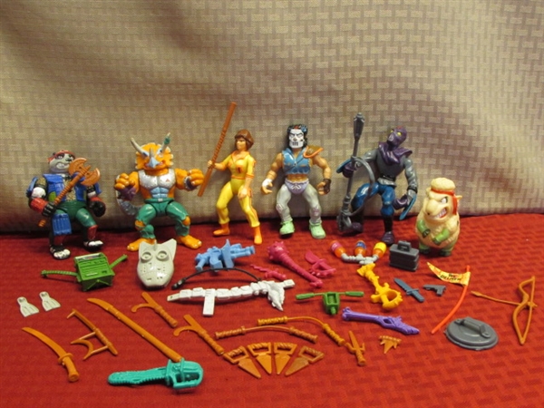 VINTAGE TEENAGE MUTANT NINJA TURTLES ACTION FIGURES & ACCESSORIES