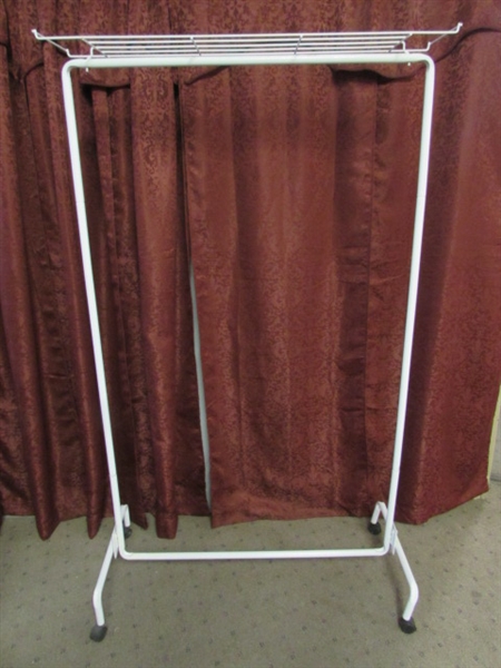 ROLLING WARDROBE RACK