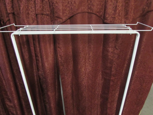 ROLLING WARDROBE RACK