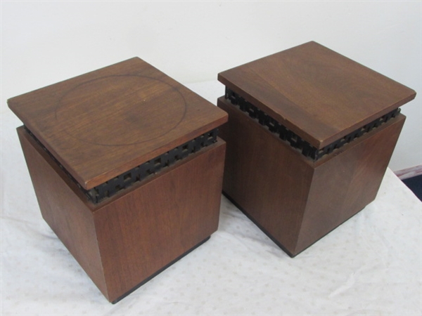 CONCORD ELECTRIC  OMNI DIRECTIONAL  SPEAKERS IN SOLID WOOD CASES