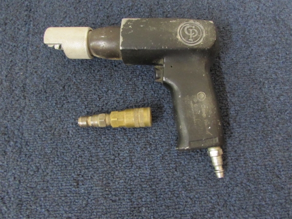 CHICAGO PNEUMATIC AIR HAMMER WITH MULTIPLE CHISEL HEADS & BRASS CONNECTOR