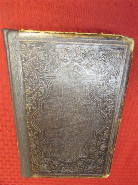 BEAUTIFUL ANTIQUE EMBOSSED LEATHER BOUND BOOK HISTORY OF THE CIVIL WAR IN AMERICA 1863 ! ! !