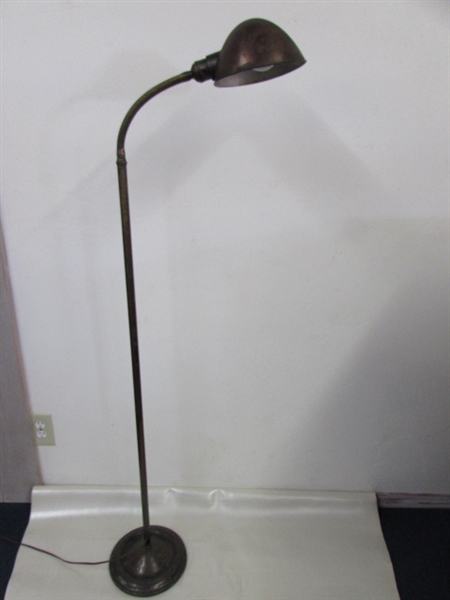 ANTIQUE INDUSTRIAL FARIES BRASS FLOOR LAMP