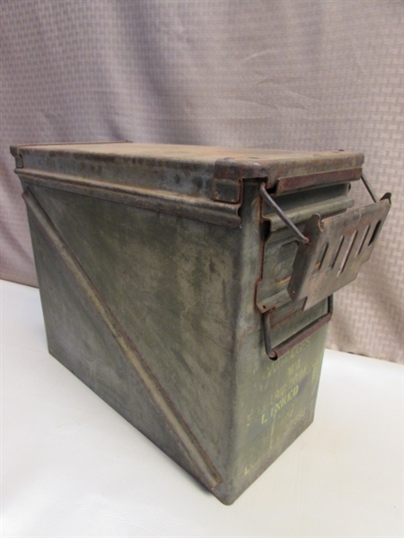 VIETNAM ERA METAL AMMO BOX