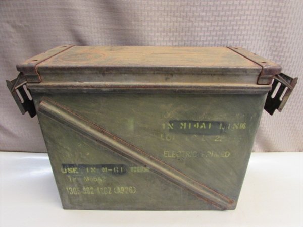 VIETNAM ERA METAL AMMO BOX