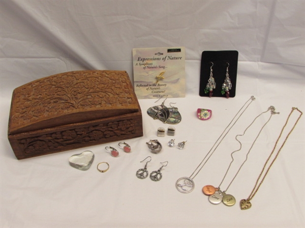 HAND CARVED WOOD JEWELRY BOX FULL OF JEWELS-RUBY & GOLD RING, STERLING SILVER NECKLACE & EARRINGS ABALONE & MORE