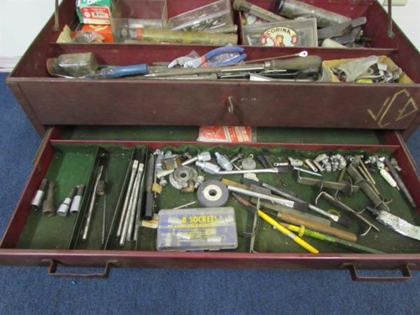 HEAVY DUTY KENNEDY TOOL BOX WITH TOOLS!