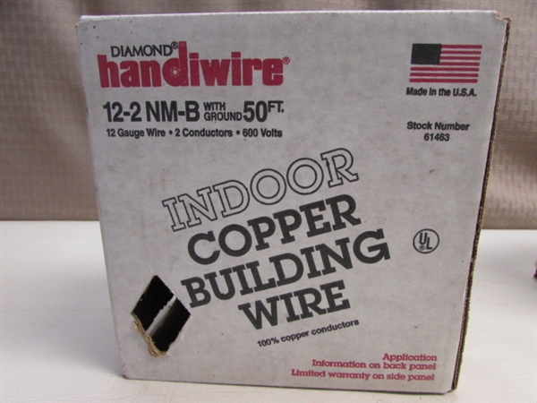 TWO BOXES INDOOR/OUTDOOR COPPER WIRE & HANDY STUBBY LIGHT W/25' CORD