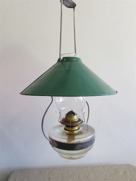 VICTORIAN STYLE HANGING OIL CABIN LAMP