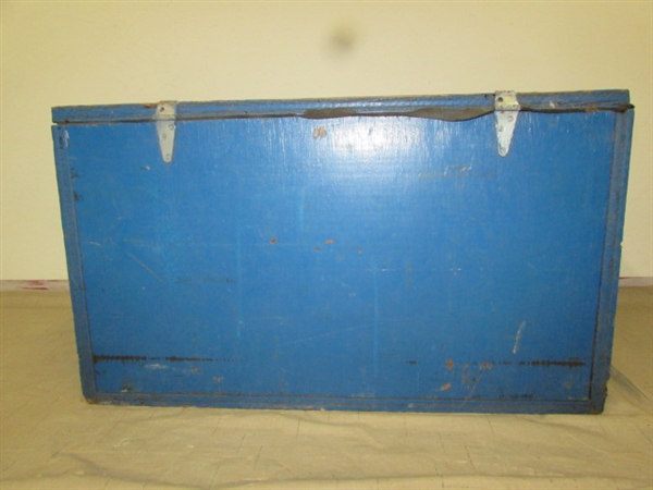 STURDY BLUE CHEST FOR CAMPING, TOOL STORAGE OR ???