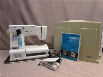 VINTAGE WHITE PORTABLE SEWING MACHINE MODEL 710