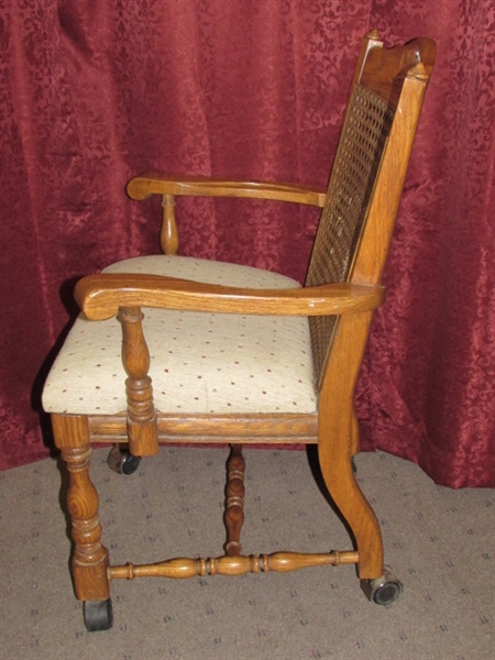 SECOND LOVELY SOLID OAK CAPTAINS CHAIR ON CASTERS