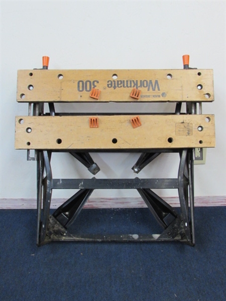 Lot Detail - HEAVY DUTY BLACK AND DECKER WORKMATE 300 BENCH VICE.