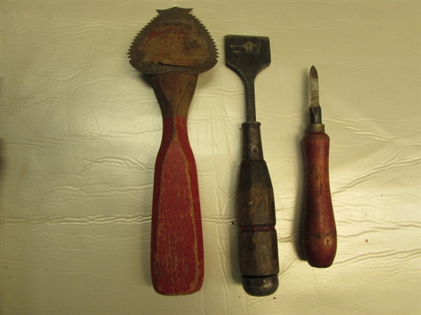 USEFUL & COLLECTIBLE ANTIQUE & VINTAGE TOOLS-STANLEY, CRAFTSMAN, WOOD HANDLES & MORE