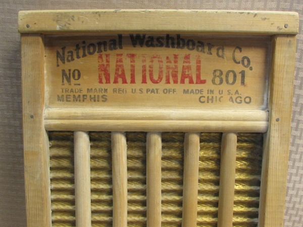 LAUNDRY THE OLD FASHIONED OR CUTE VINTAGE DÉCOR! NATIONAL WASHBOARD CO. WASHBOARD NO. 801