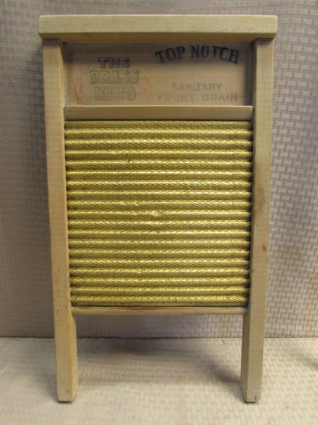 LAUNDRY THE OLD FASHIONED OR CUTE VINTAGE DÉCOR! NATIONAL WASHBOARD CO. WASHBOARD NO. 801