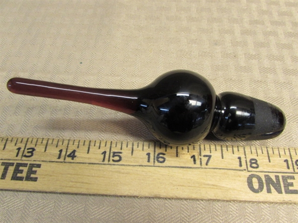 BEAUTIFUL DEEP PURPLE ART GLASS BOTTLE STOPPER