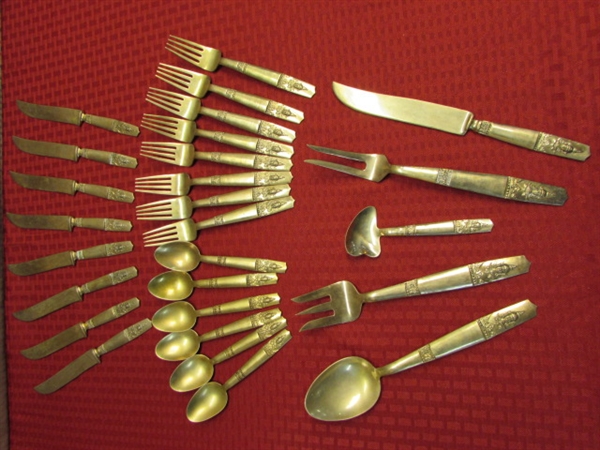 BEAUTIFUL THAI BRONZE FLATWARE-6 PLACE SETTINGS, SERVING UTENSILS & EXTRAS