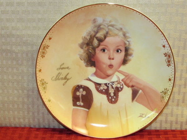 AMERICA'S SWEETHEART-COLLECTIBLE LIMITED EDITION SHIRLEY TEMPLE PLATE FROM DANBURY MINT