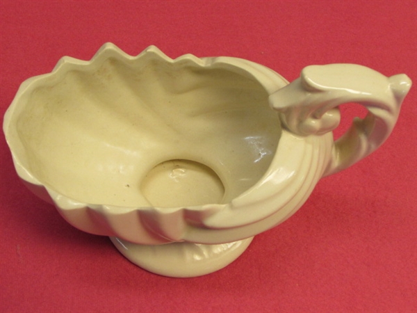 RARE VINTAGE SIGNED MCCOY POTTERY GRAVY BOAT