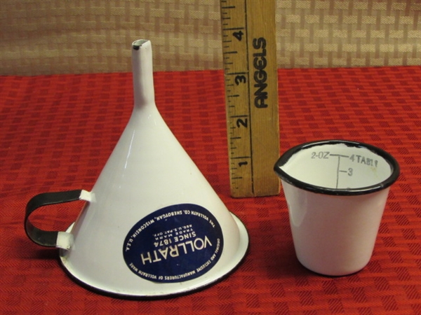 VINTAGE VOLLRATH ENAMELWARE FUNNEL & MEASURING CUP