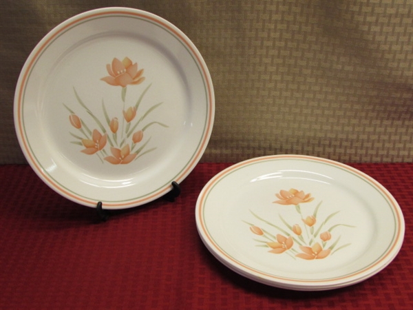 CORELLE! PEACH FLORAL DINNER & DESSERT PLATES, PEACH & GRAY BAND BOWLS & SAUCERS & 2 GARDEN FRESH MUGS