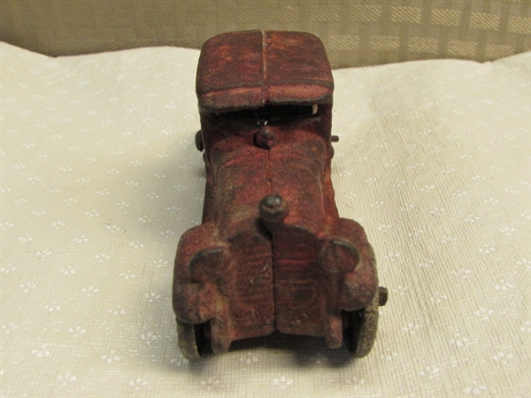 ANTIQUE CAST IRON TOY CAR