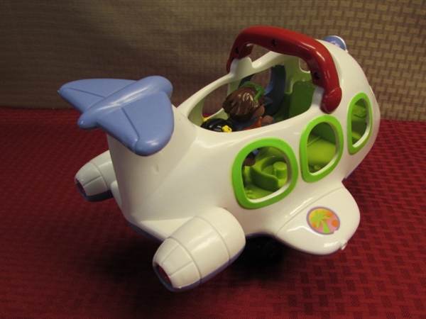 TWO FUN FISHER PRICE LITTLE PEOPLE AIRPLANES WITH PILOTS & PASSENGERS & A 1980 WEEBLE AIR PLANE