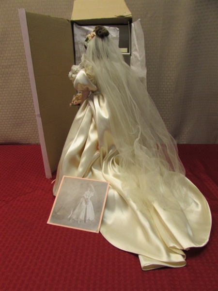 ELIZABETH, ASHTON DRAKE GALLERIES 1994 BRIDE DOLL IN ORIGINAL BOX