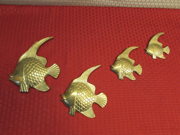 A SCHOOL OF FISH FOR YOUR WALL! FOUR VINTAGE SOLID BRASS FISH WALL PLAQUES