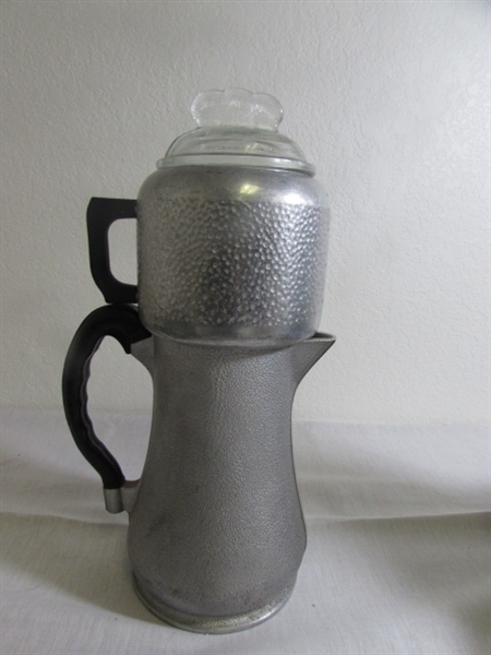 NICE VINTAGE 1950'S GUARDIAN SERVICE WARE COFFEE POT WITH GLASS LID
